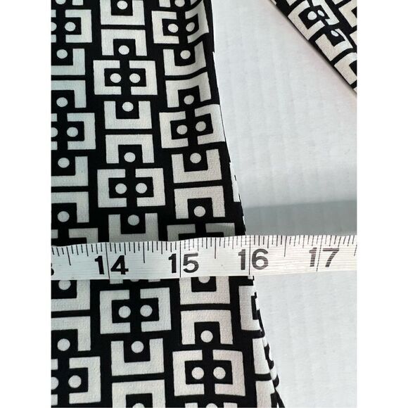 Max Studio XS collared v-neck pullover dress - Picture 7 of 9